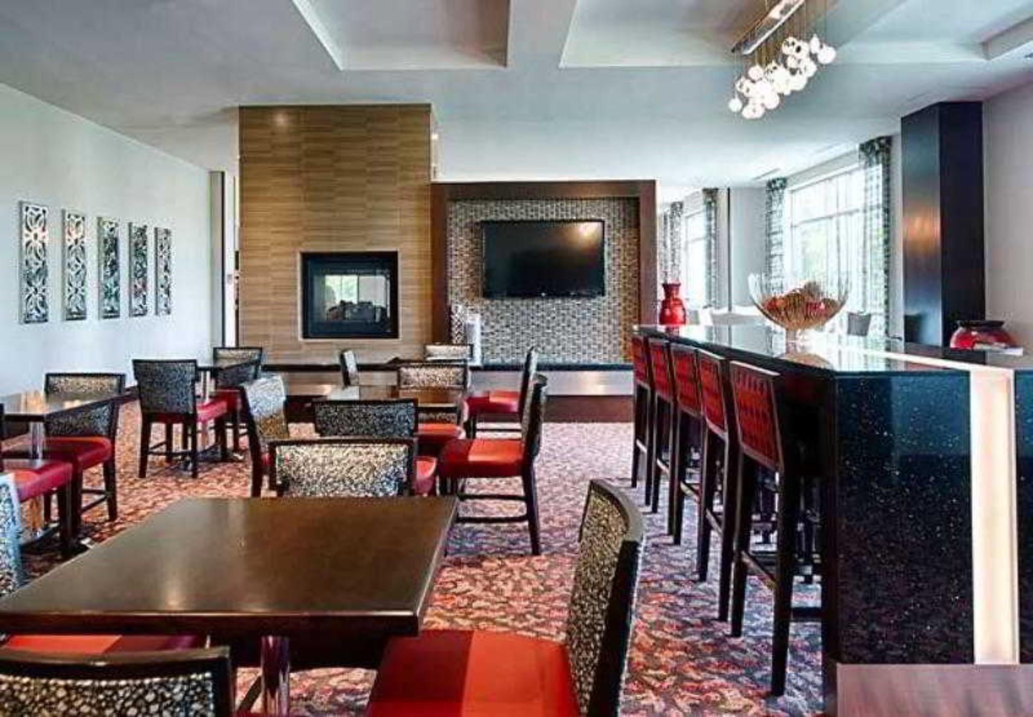 Residence Inn By Marriott Boston Logan Airport/Chelsea Restaurang bild