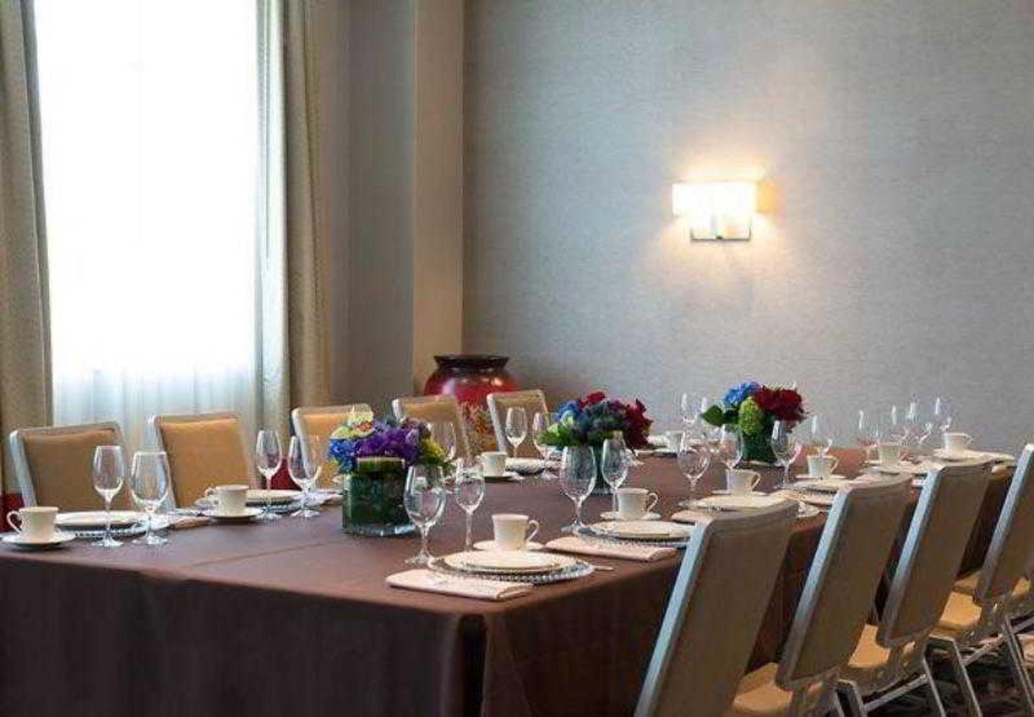 Residence Inn By Marriott Boston Logan Airport/Chelsea Exteriör bild