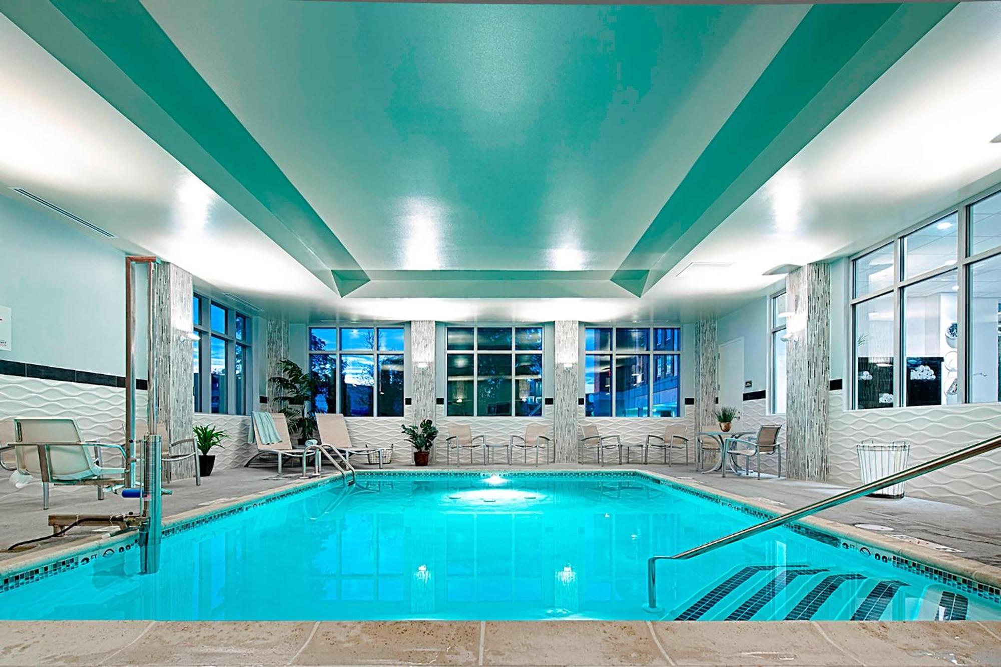 Residence Inn By Marriott Boston Logan Airport/Chelsea Exteriör bild